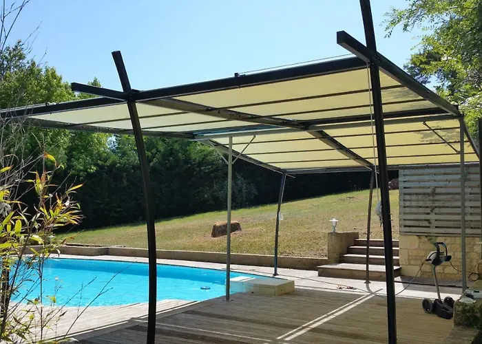 La Des Coteaux Gæstehus